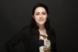 Profile – Mahsa Rast – IRANIAN AMERICAN WOMEN FOUNDATION